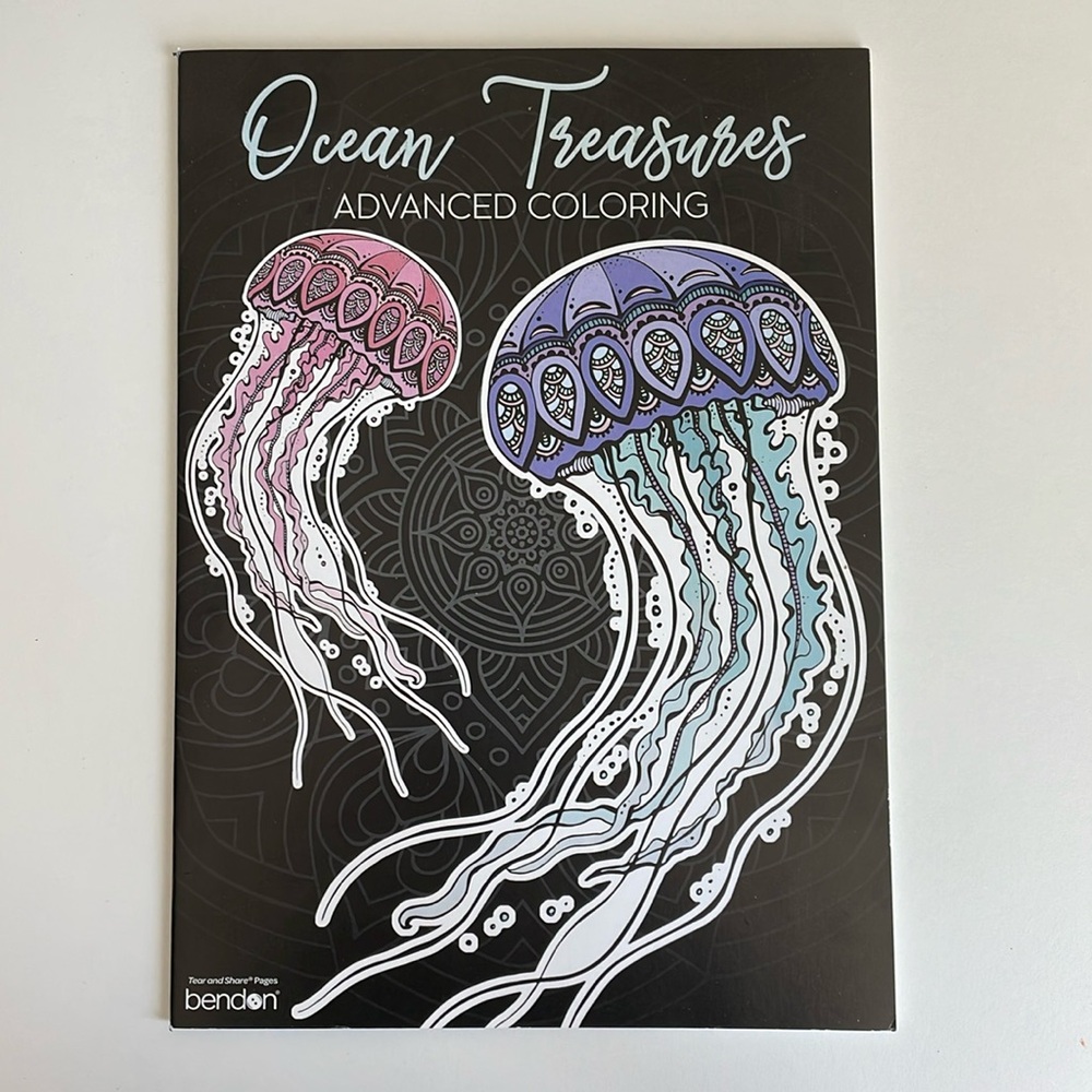 Bendon - Ocean Treasures Advanced Coloring Book - Tear & Share Pages - Detailed
